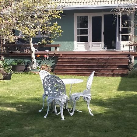 Amberly House Rotorua Bed & Breakfast Екстериор снимка