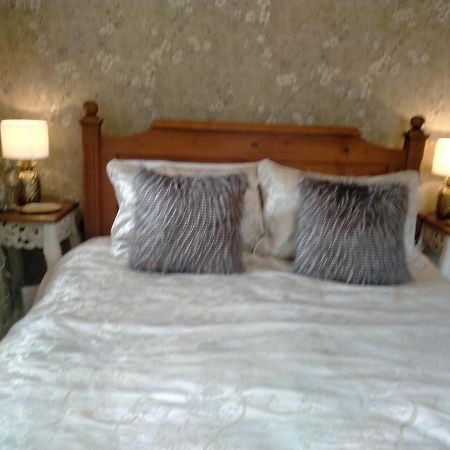 Amberly House Rotorua Bed & Breakfast Екстериор снимка