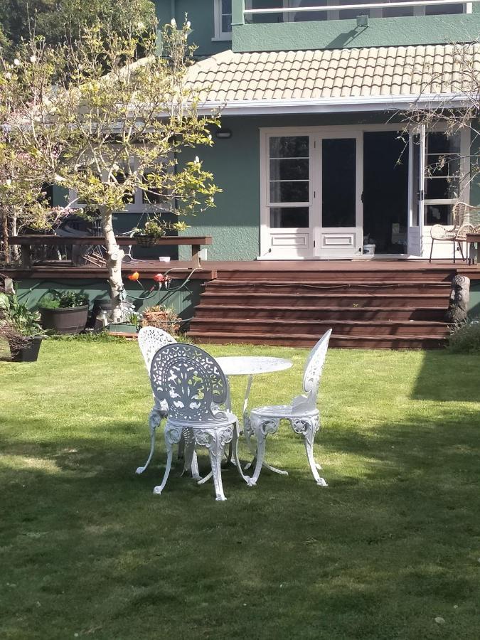 Amberly House Rotorua Bed & Breakfast Екстериор снимка