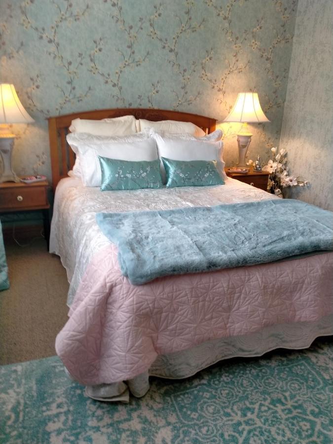 Amberly House Rotorua Bed & Breakfast Екстериор снимка