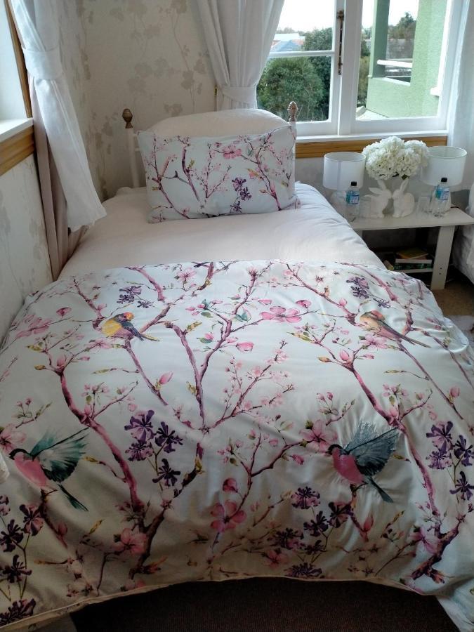 Amberly House Rotorua Bed & Breakfast Екстериор снимка